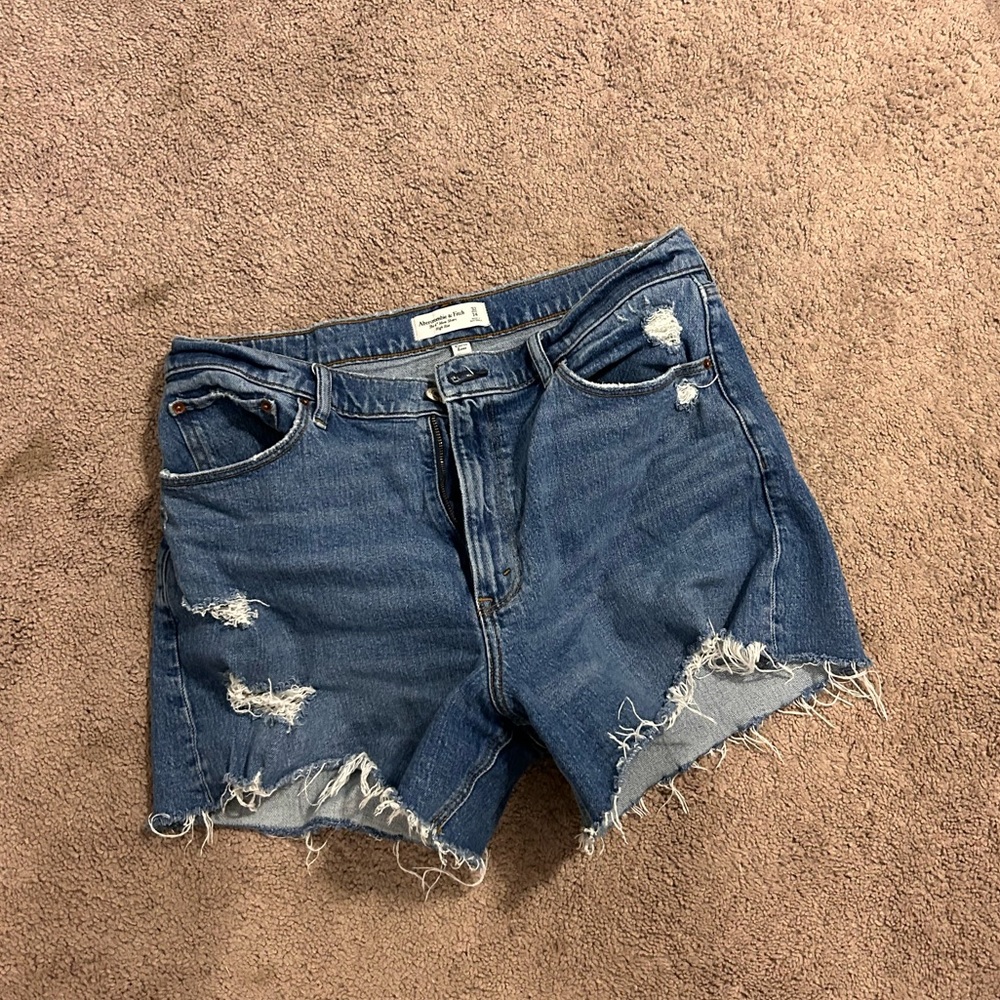 Abercrombie and Fitch curve love shorts